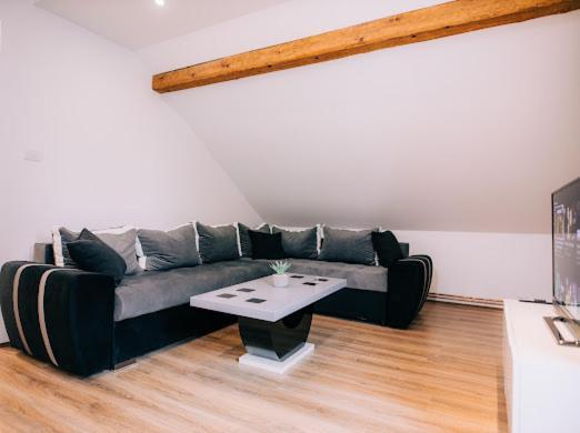 Apartman Aleksandar Lux Palić エクステリア 写真